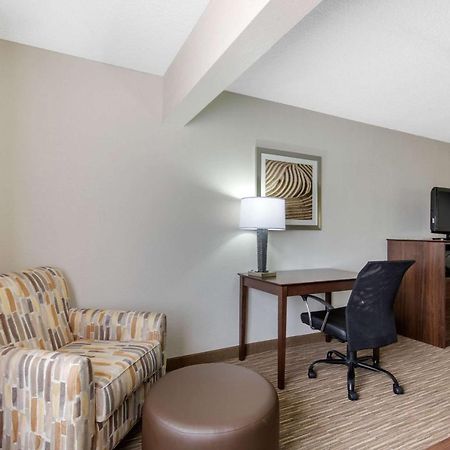 Quality Inn & Suites Mountain Home North Exteriör bild