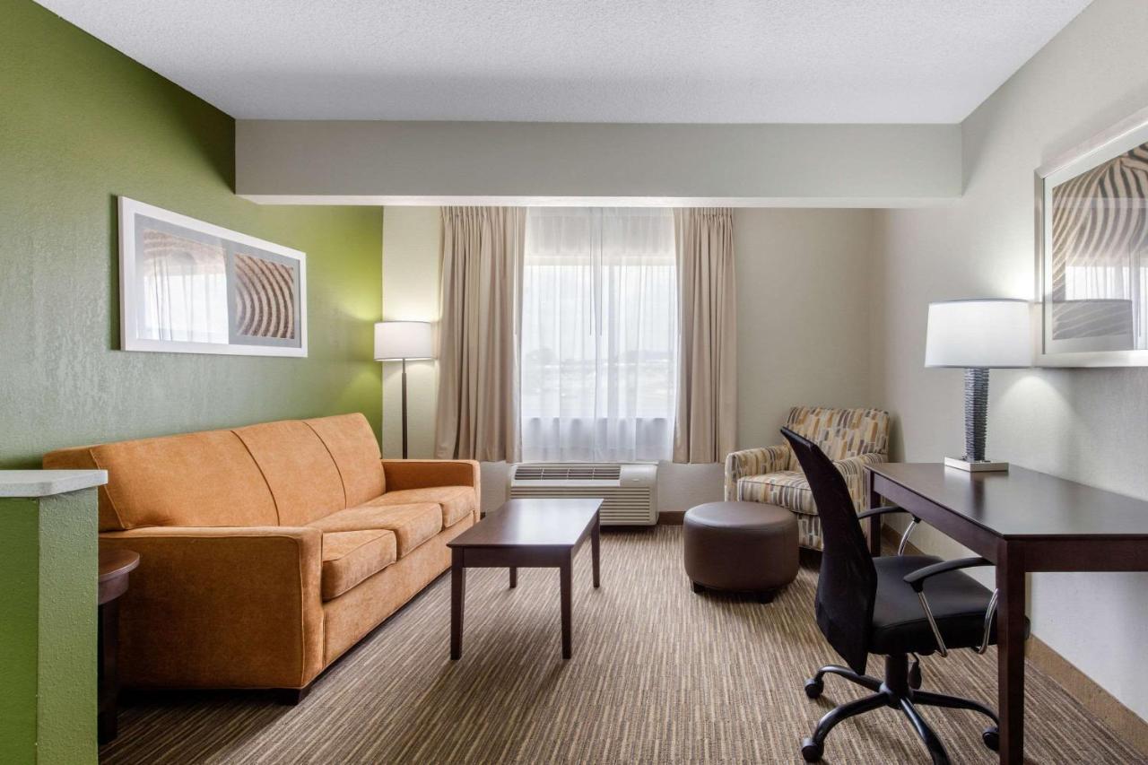 Quality Inn & Suites Mountain Home North Exteriör bild