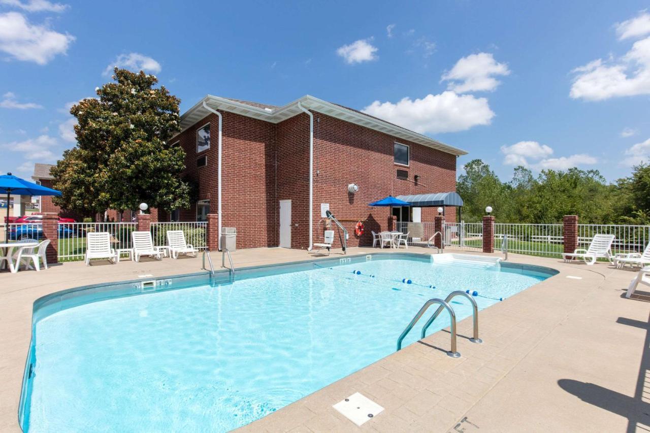 Quality Inn & Suites Mountain Home North Exteriör bild