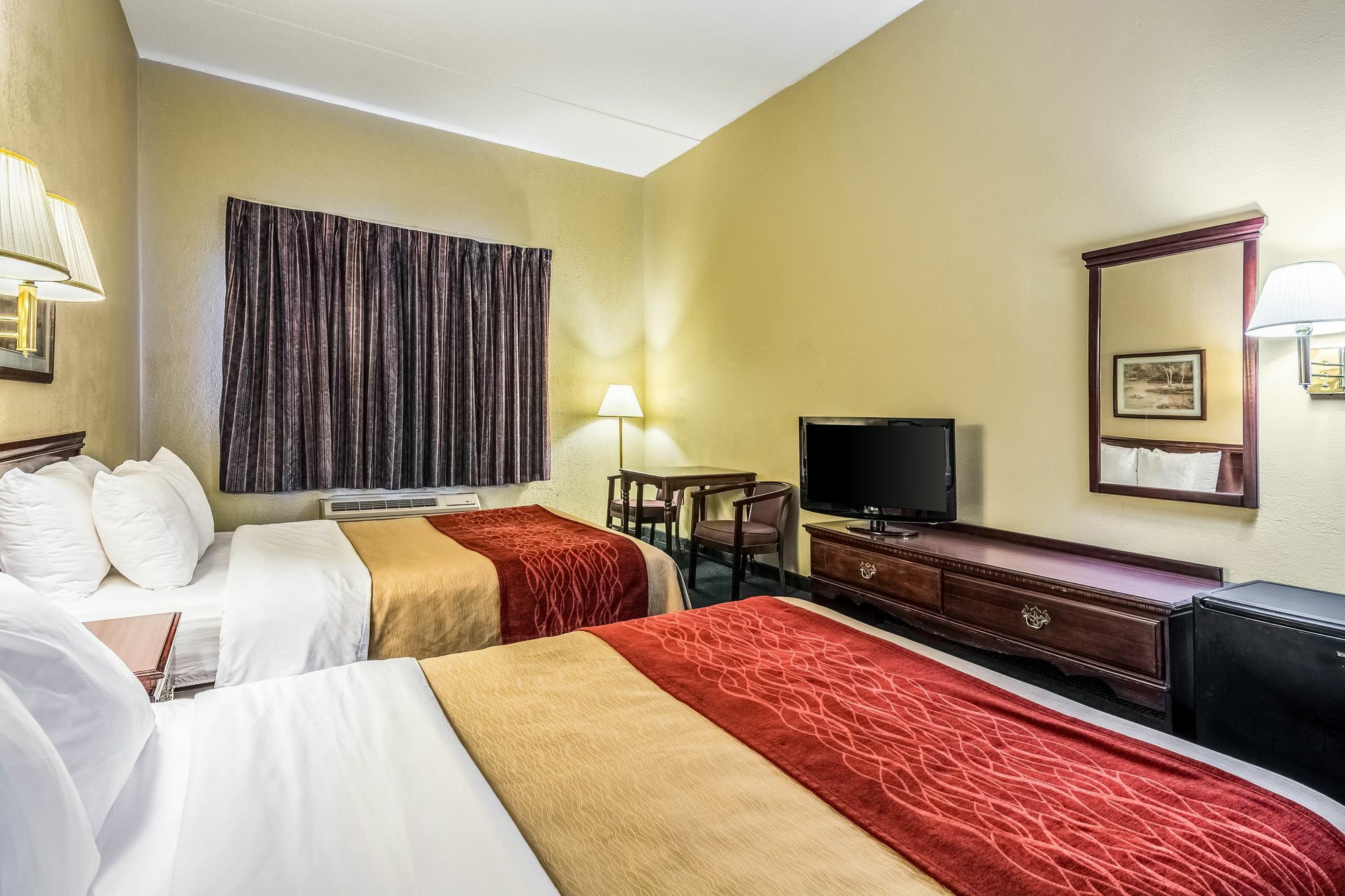 Quality Inn & Suites Mountain Home North Exteriör bild